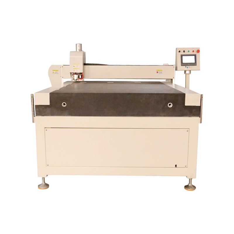 玻璃切割机各种类型使用现状对比 玻璃切割机各种类型使用现状对比